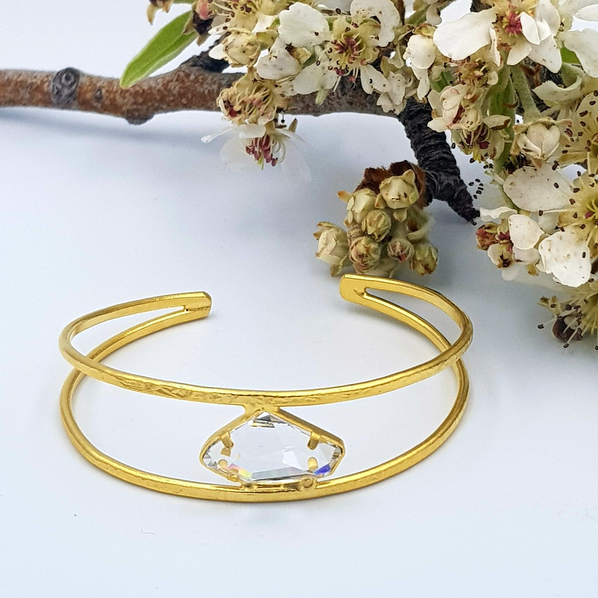 ΒΡΑΧΙΟΛΙ ΕΠΙΧΡΥΣΟ ΜΕ SWAROVSKI ΔΙΑΦΑΝΟ