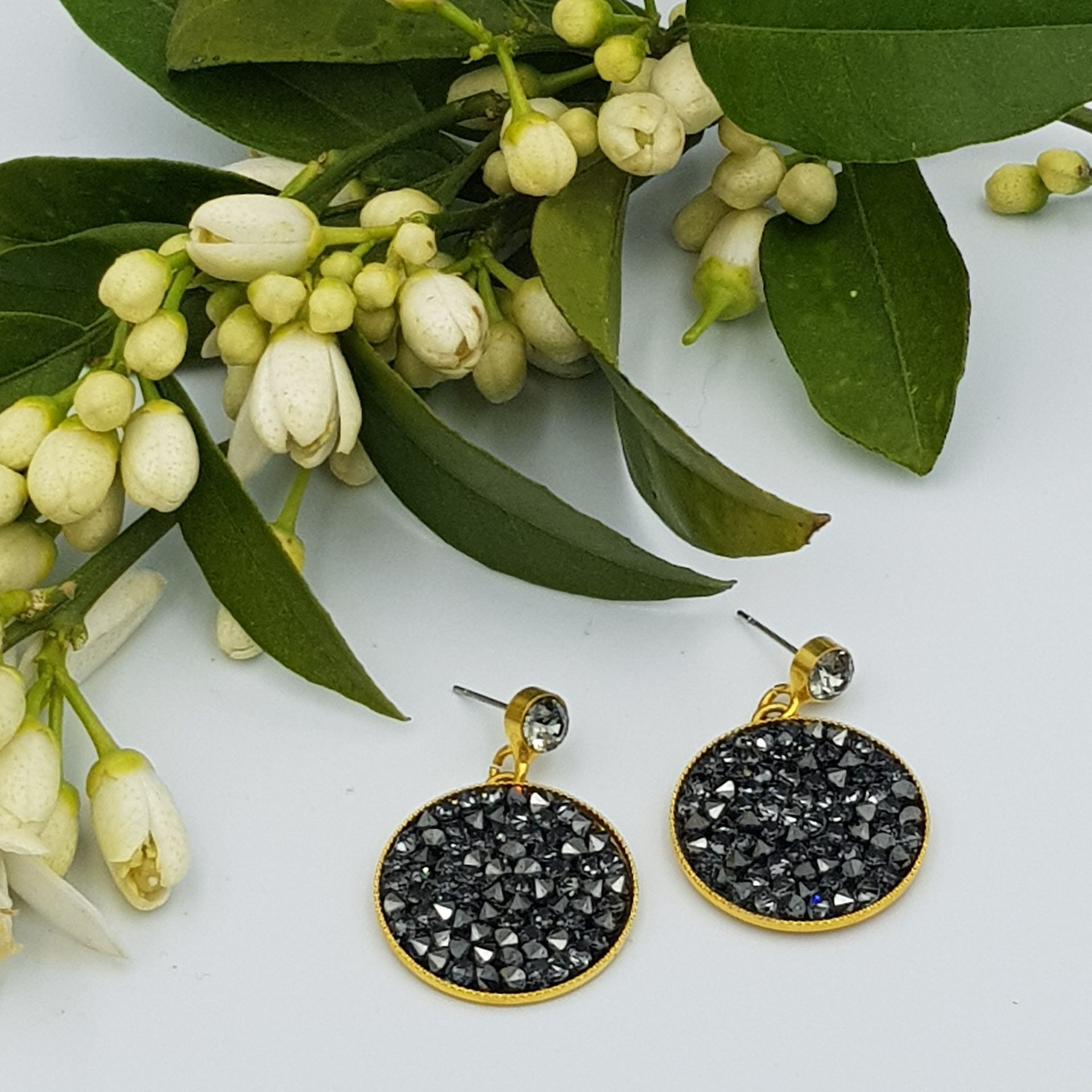 ΣΚΟΥΛΑΡΙΚΙΑ ΕΠΙΧΡΥΣΑ ΜΕ SWAROVSKI ΓΚΡΙ ΣΚΟΥΡΟ