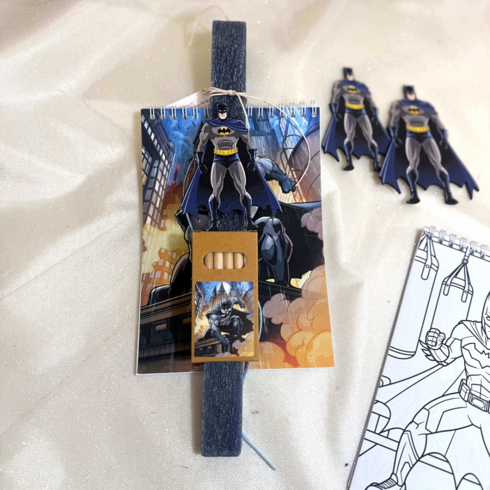 Λαμπάδα Αρωματική Μπλοκ Ζωγραφικής Σούπερ Ήρωες Batman, LiebeQueen Art